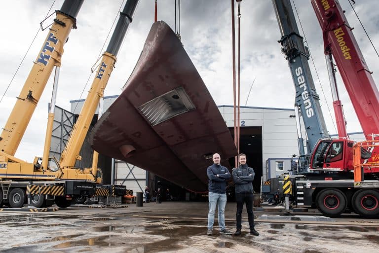 Ian Vermoen – Project Manager Moonen Yachts Nick Tot Naval Architect Diana Yacht Design Min 1 768x513 1