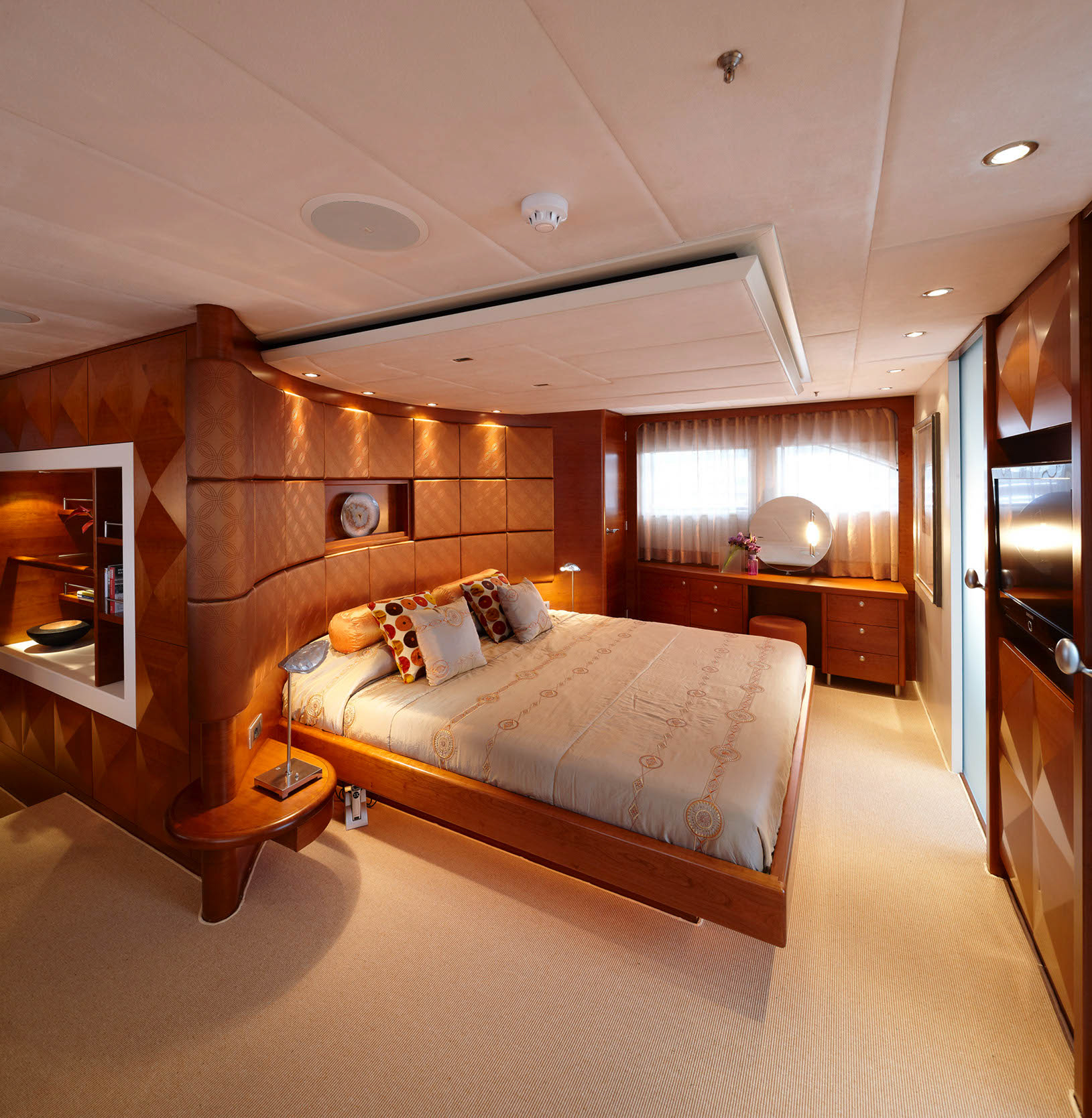 Northlander 38m Interior Ownerstateroom Yacht Moonen