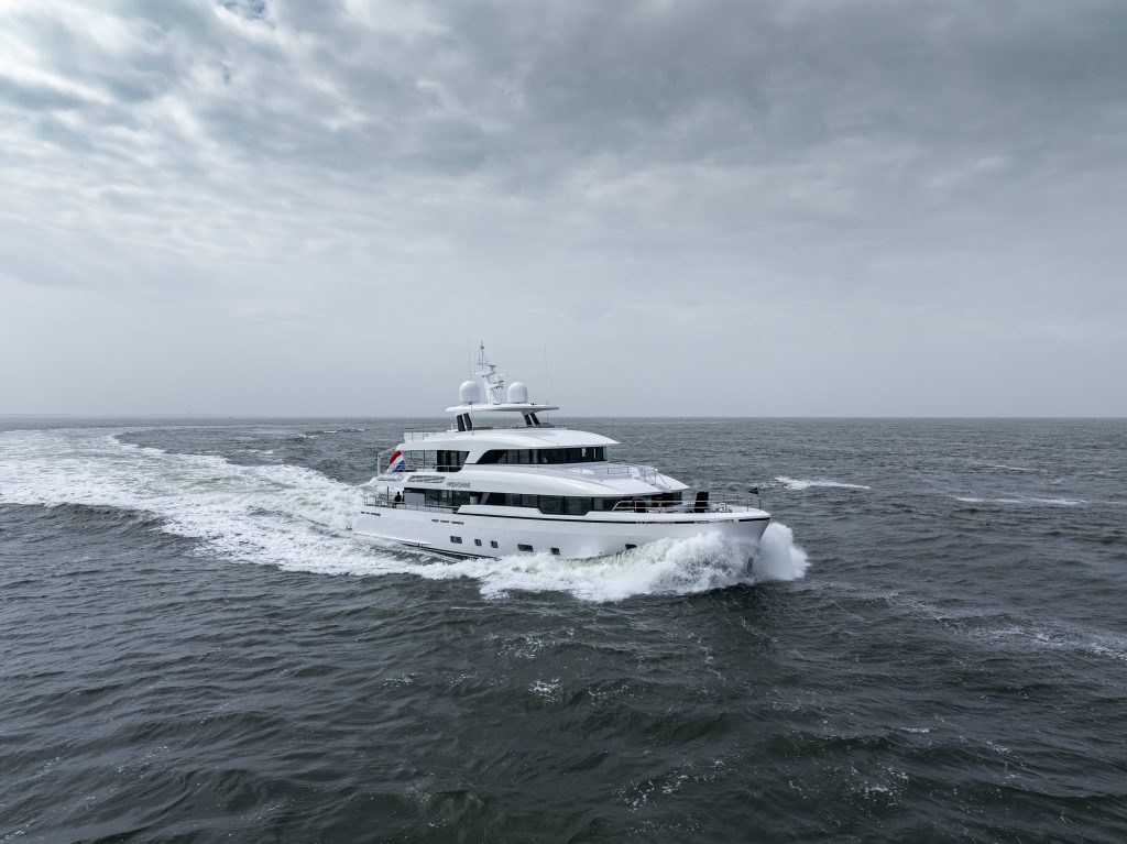 019 Sea Trials Moonen Yachts Yn204 Moonshine 20240604 Min